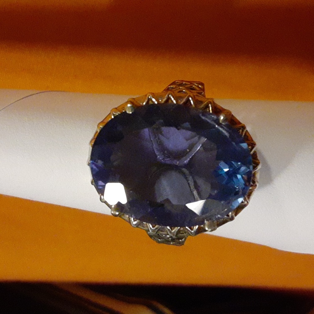 925 Genuine Natural Color Change Fluorite. FIRM. - Picture 12 of 17